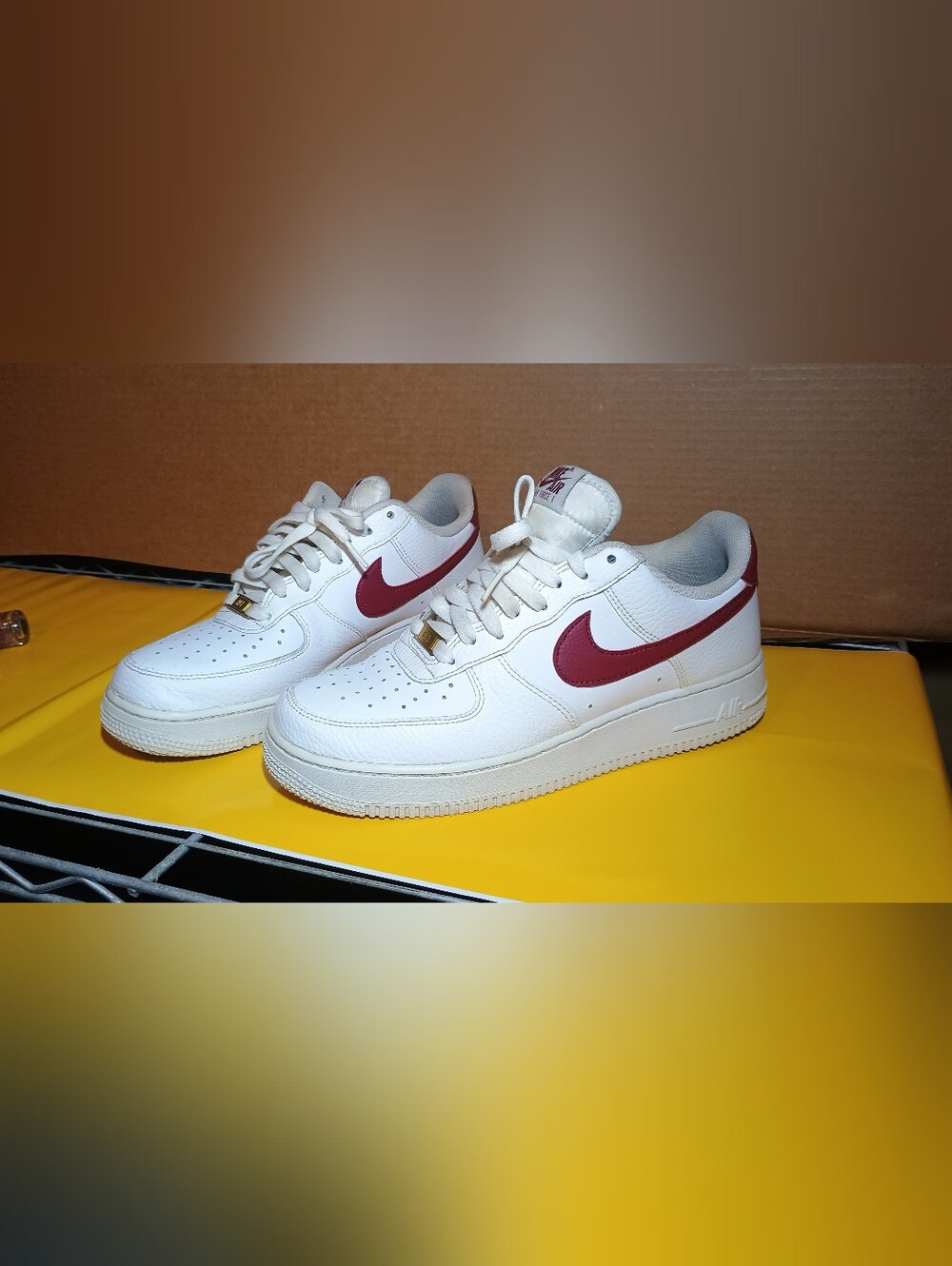 Nike Air Force 1 Team red sneakers